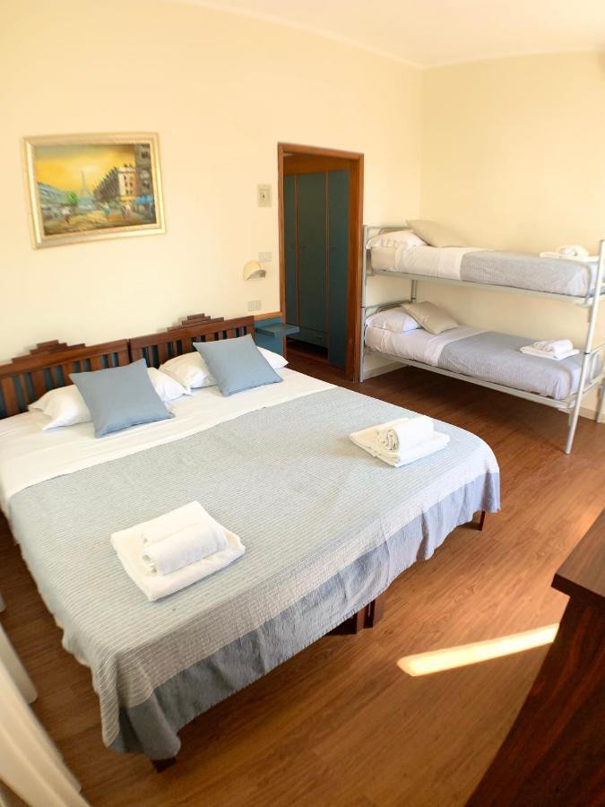 Hotel Maracaibo Rimini Exterior photo